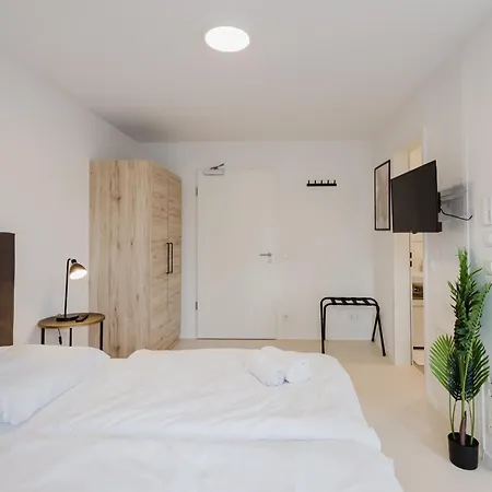Innsight Appartementhaus - Mit Küchen Für Lang Und Kurzzeitaufenthalte Apartahotel 3*