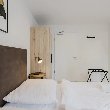 Apartahotel Innsight Appartementhaus - Mit Küchen Für Lang Und Kurzzeitaufenthalte 3*