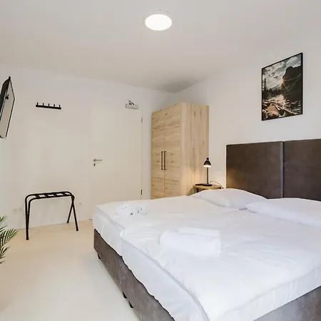 Innsight Appartementhaus - Mit Kuechen Fuer Lang Und Kurzzeitaufenthalte Lejlighedshotel