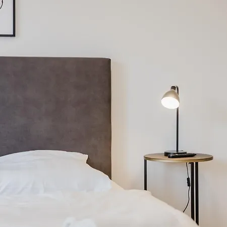 Aparthotel Innsight Appartementhaus - Mit Kuechen Fuer Lang Und Kurzzeitaufenthalte Pasov