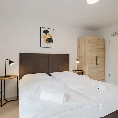 Innsight Appartementhaus - Mit Kuechen Fuer Lang Und Kurzzeitaufenthalte 3* Pasov